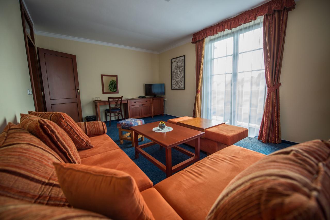 Hotel Golfer Kremnica Zewnętrze zdjęcie