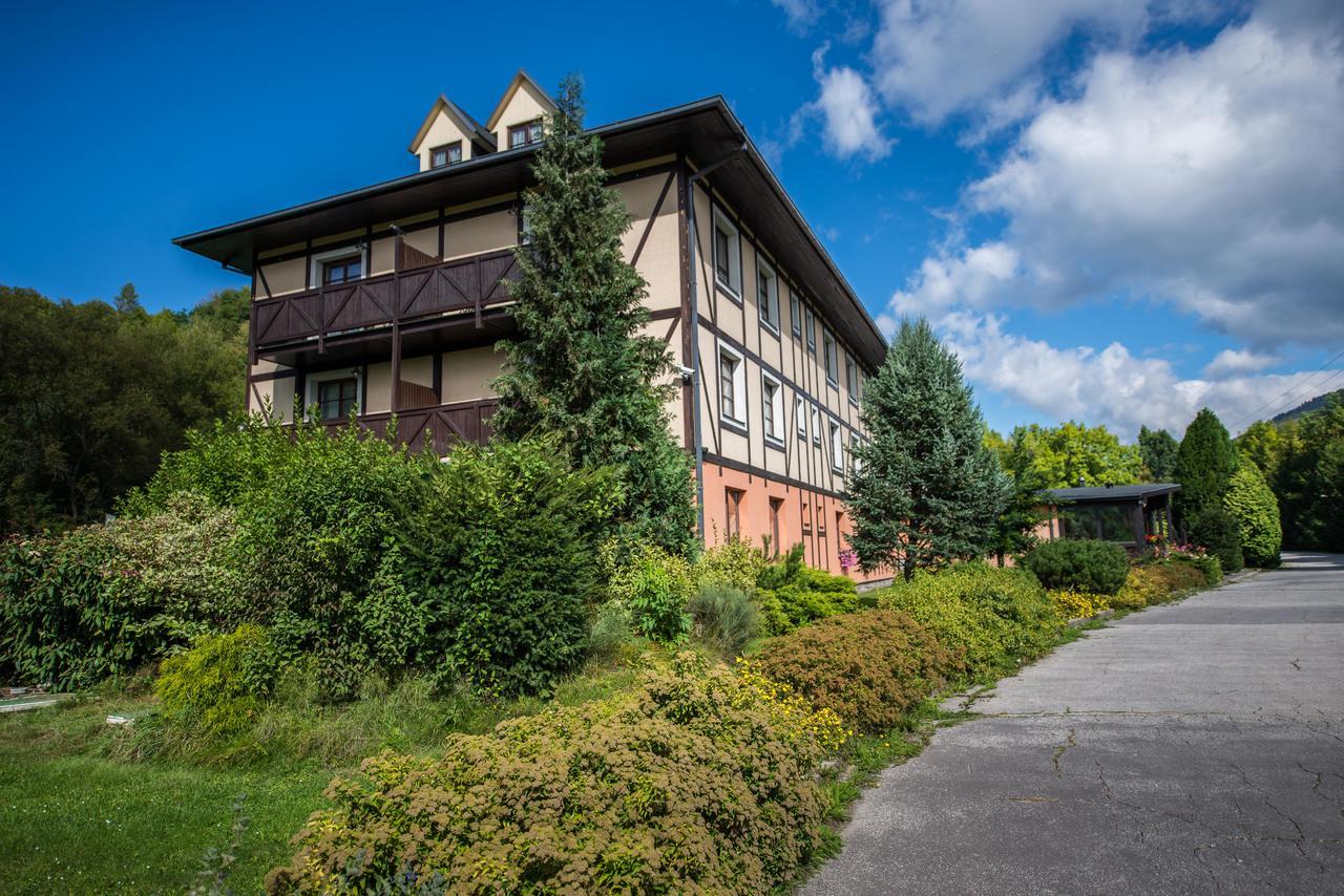 Hotel Golfer Kremnica Zewnętrze zdjęcie